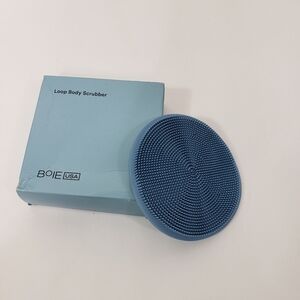 Boie USA Loop Body Scrubber- blue antimicrobial silcone great for travel